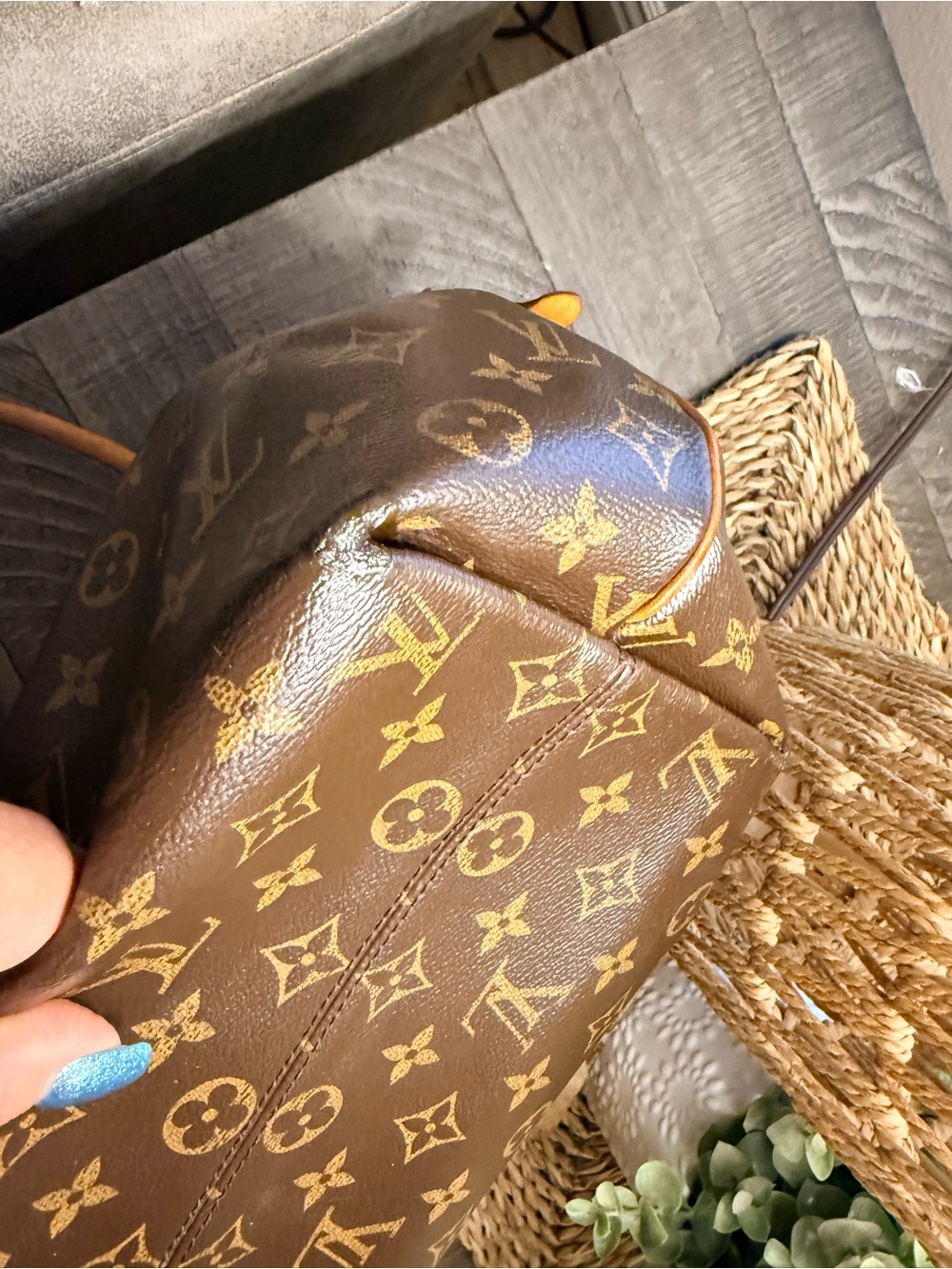 Louis Vuitton Monogram Canvas Turenne handbag - Picture 16 of 16